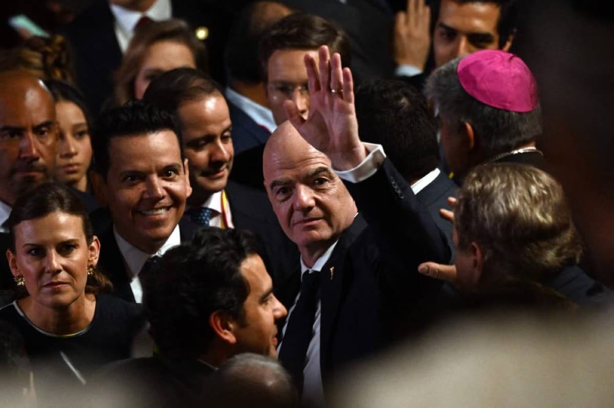 FIFA warns of leadership challenge
