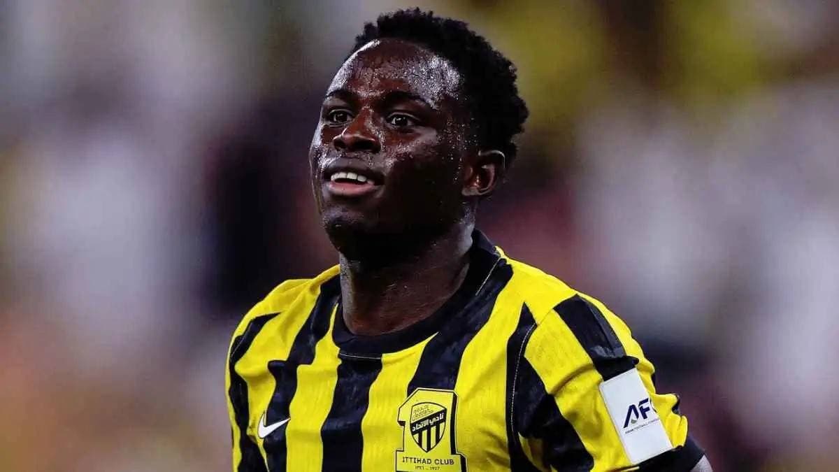 نجم الاتحاد يتعرض لقطع الرباط قبل الجزيرة