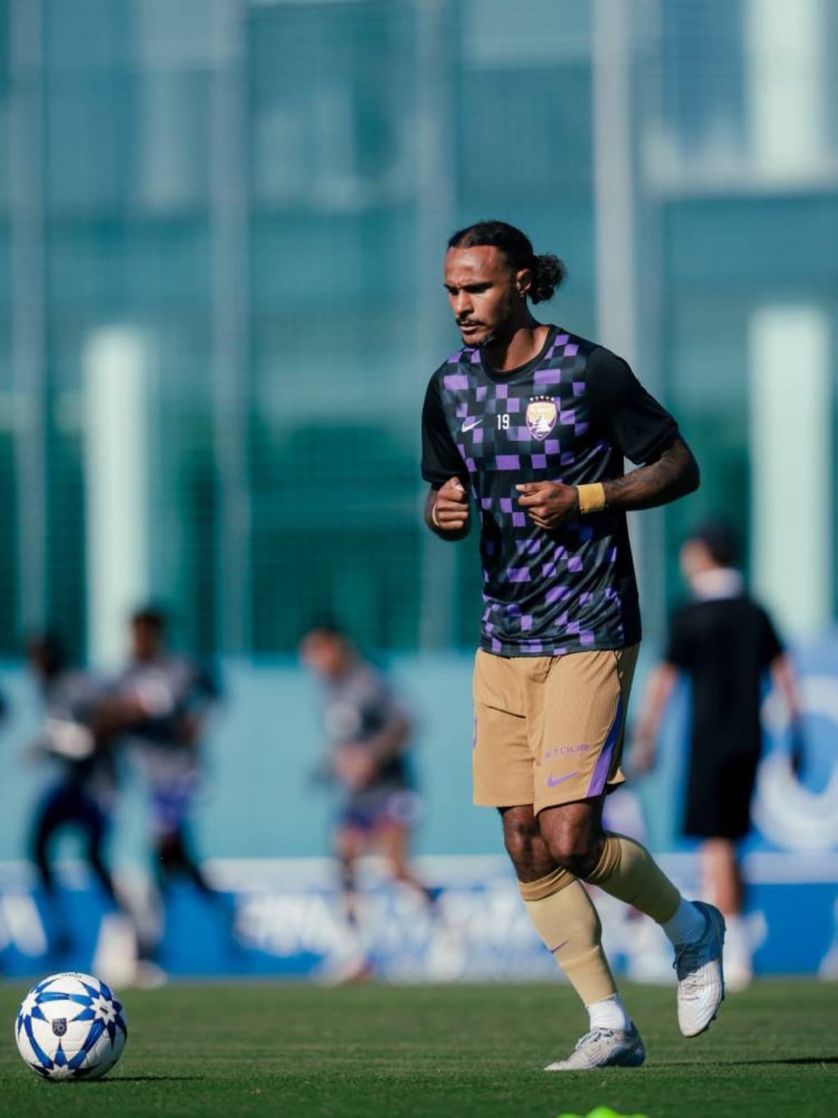 Six Emirati clubs have ended foreign player signings