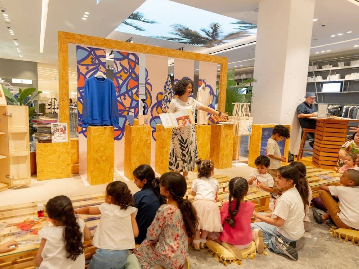 مؤسسة كلمات وإل سيد يدعمان مبادرة تبن المكتبة في أبوظبي