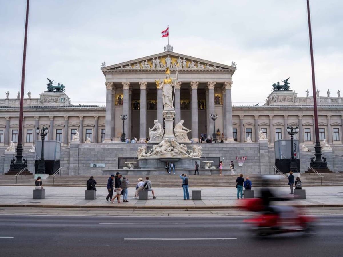 Austria's credit rating held steady