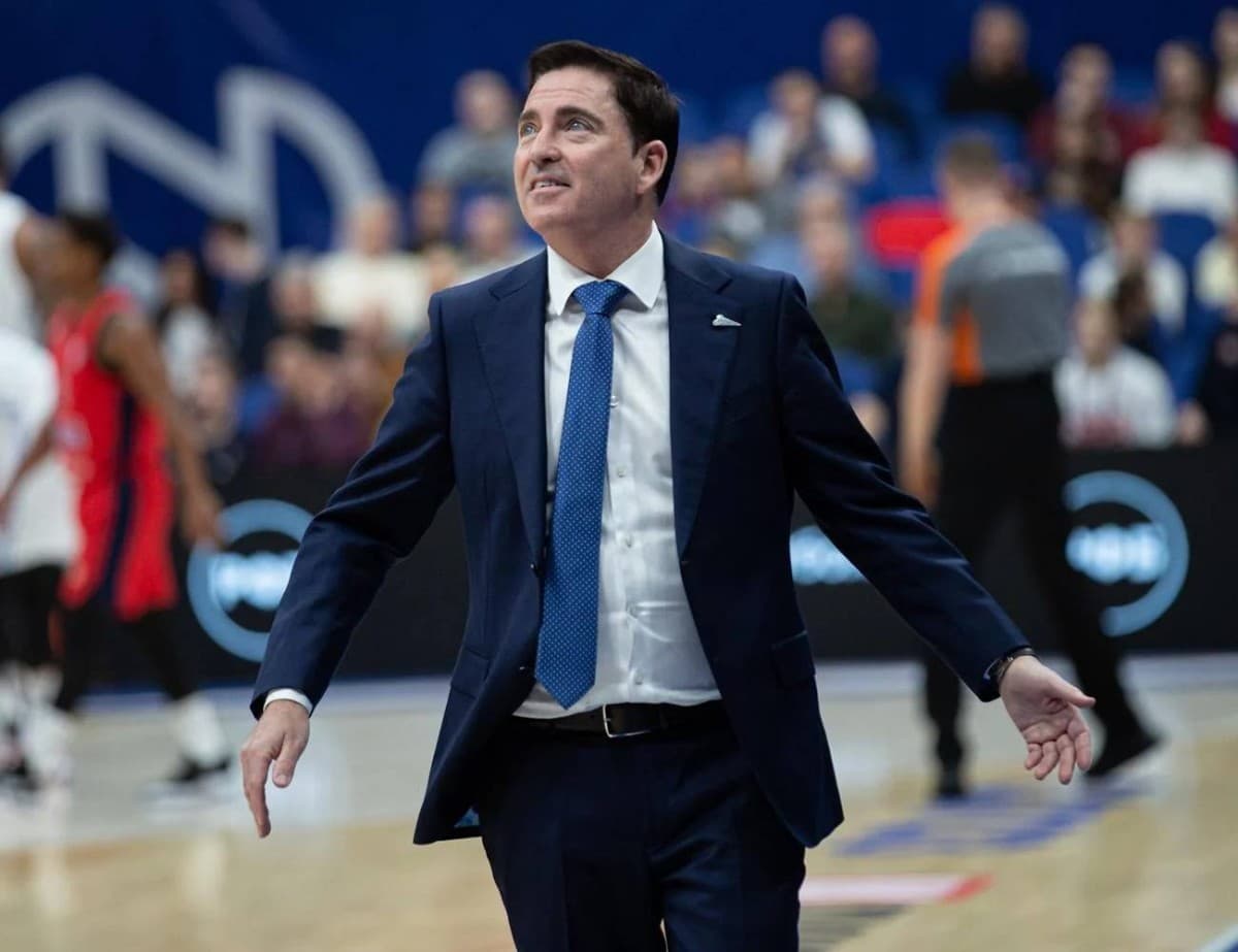 Dubai Basketball Names Barcelona's Coach