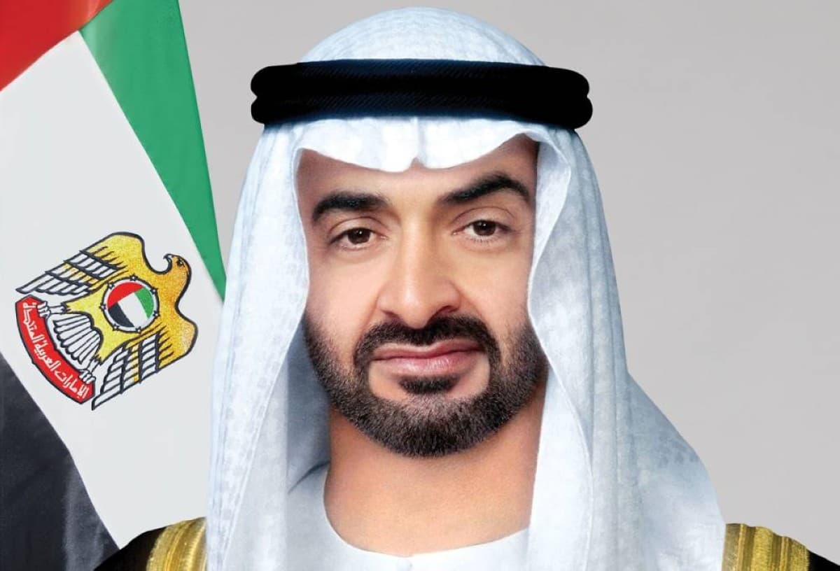مباحثات بين رئيس الدولة وسلطان عمان حول العلاقات والتطورات