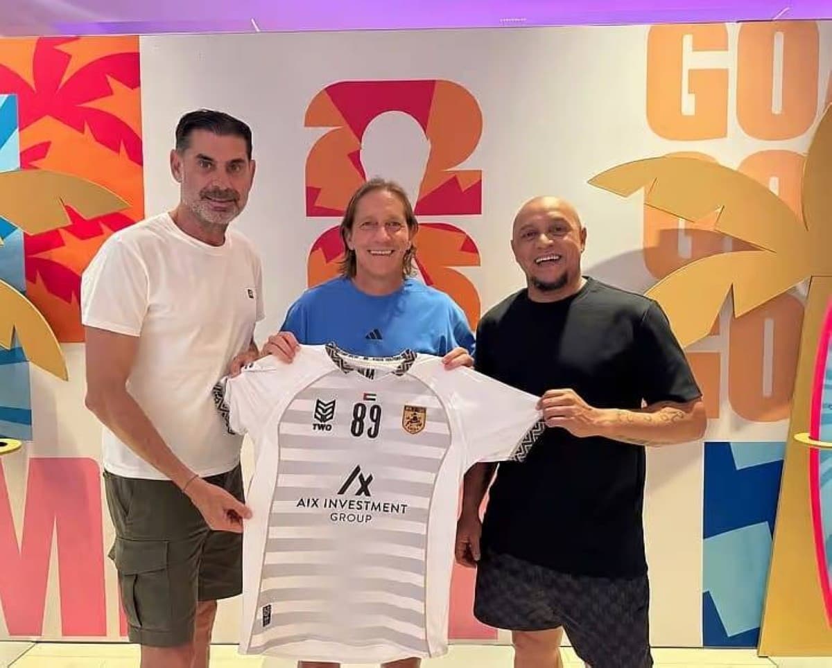 Spain's Knights draw Dubai talent
