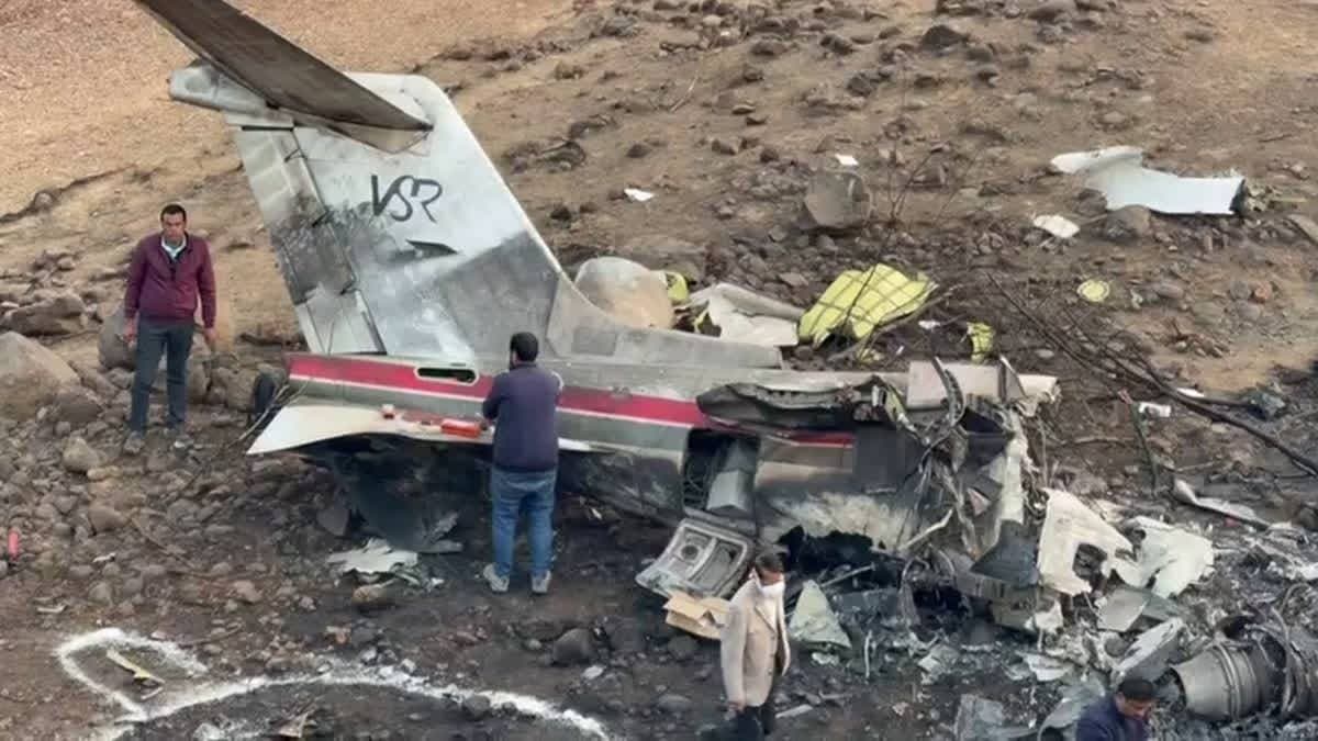America plane crash off western Alaska