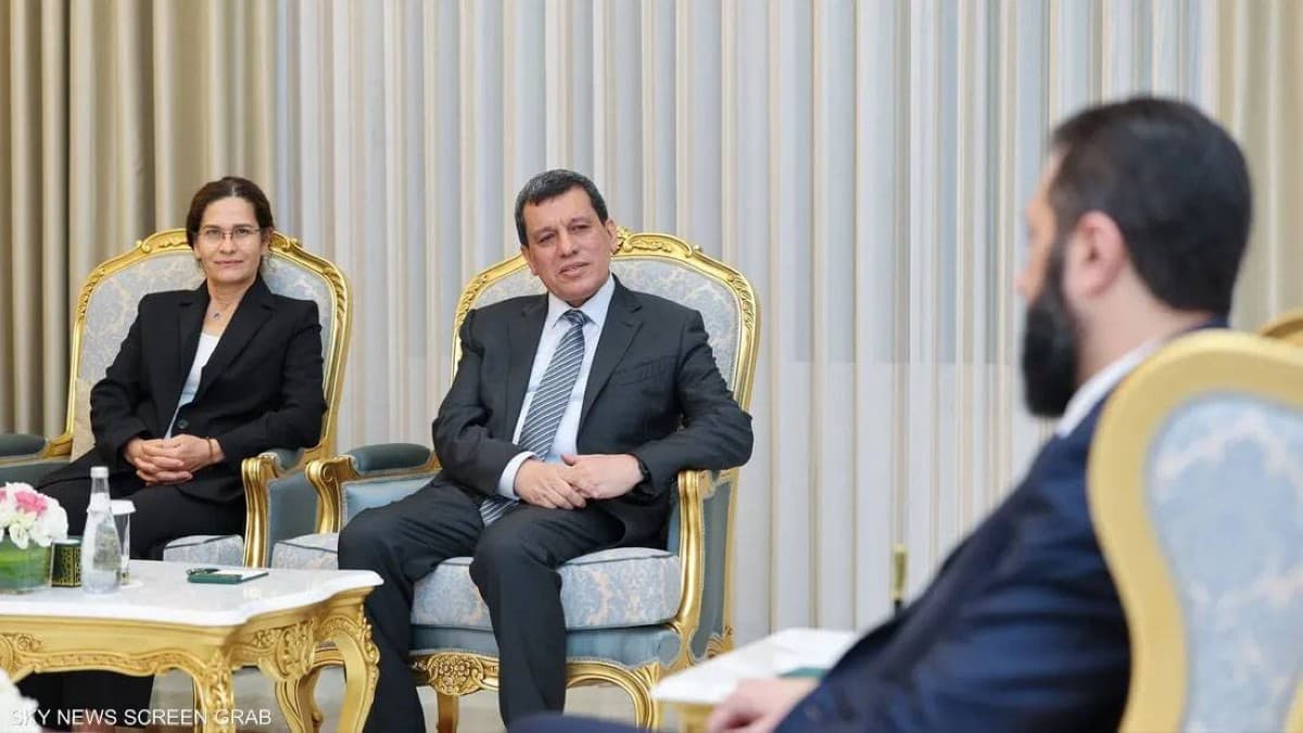 الشرع يعين مظلوم عبدي مستشارا لدى الرئاسة