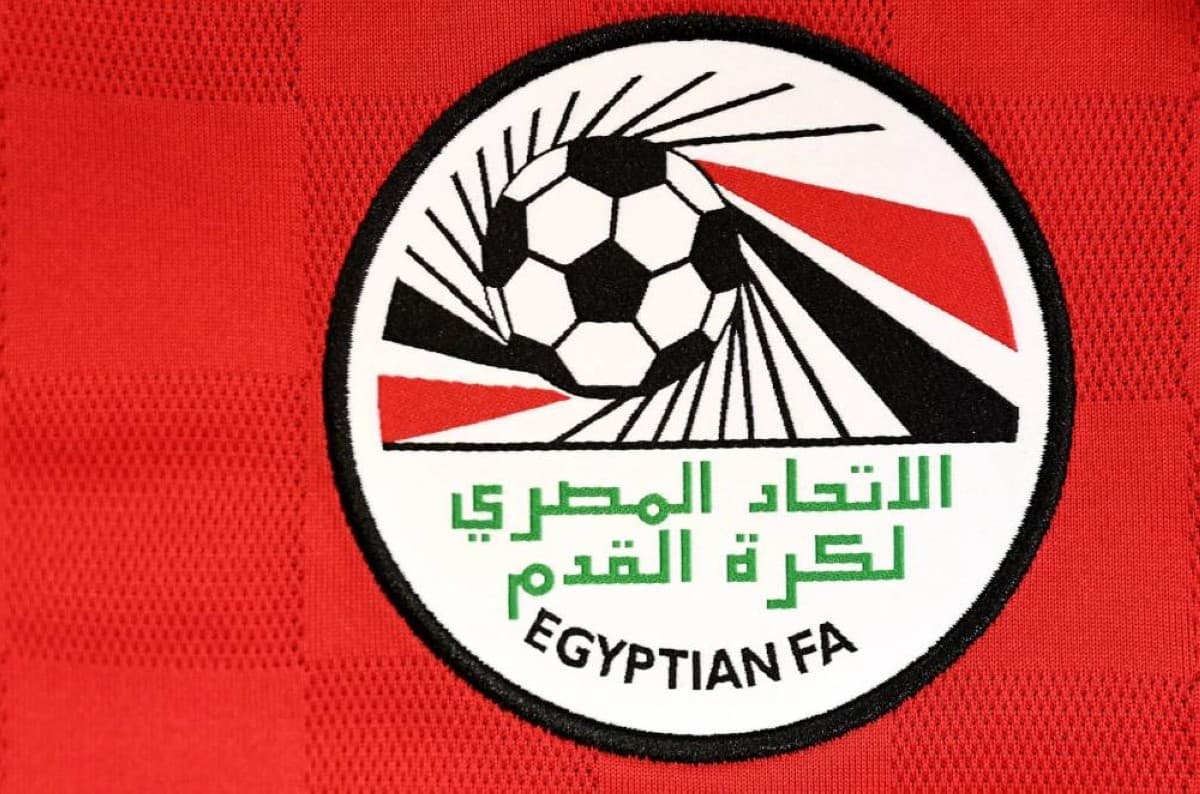 الأهلي يفوز على زد بهدفين في الدوري المصري
