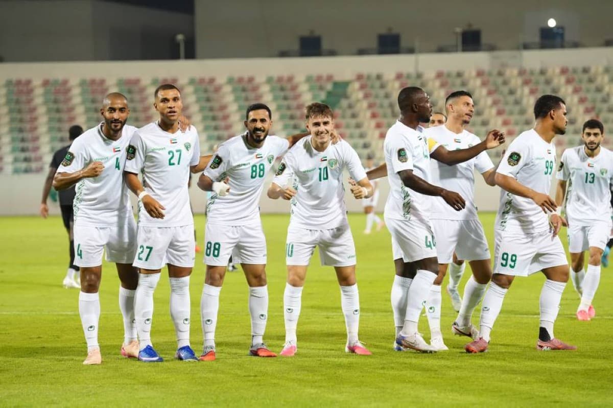 Emirates and Al Hamriyah win debut