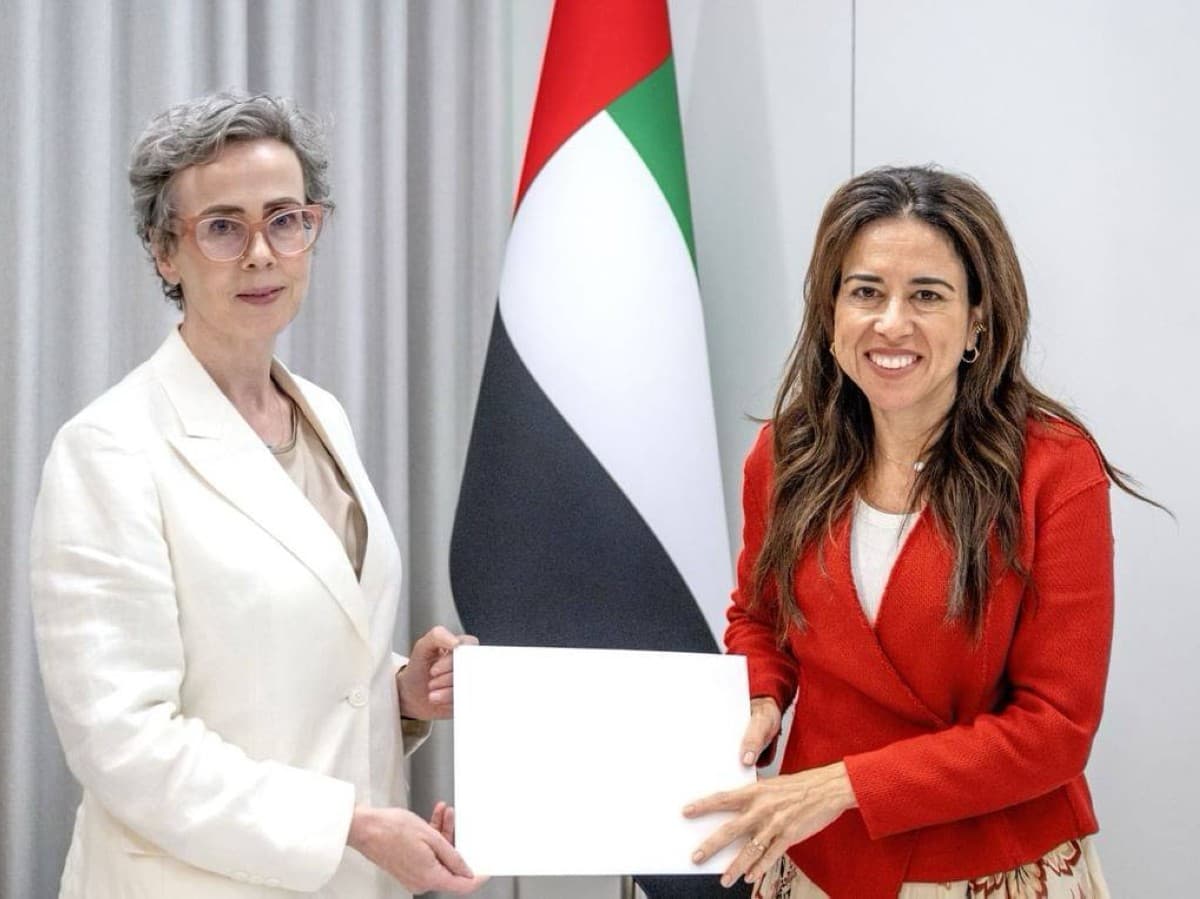 لانا نسيبة تتسلم أوراق اعتماد سفيرة بريطانيا