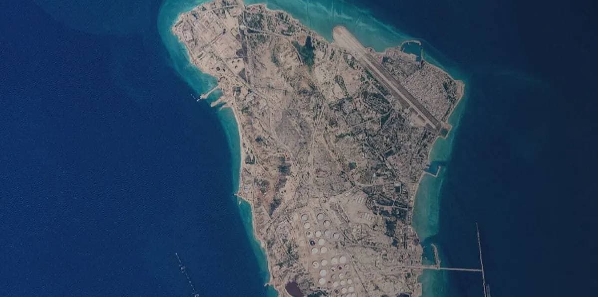 Iran reports loud blasts near Qeshm