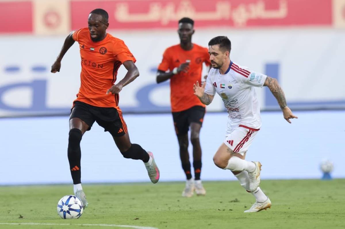 كورنادو يقود الشارقة للفوز على يونايتد