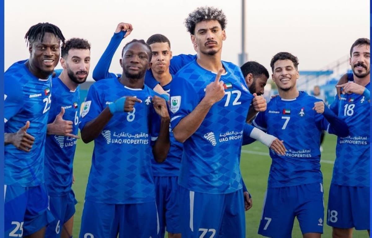 Arab undefeated in Amateurs with 32 colored cards in round three