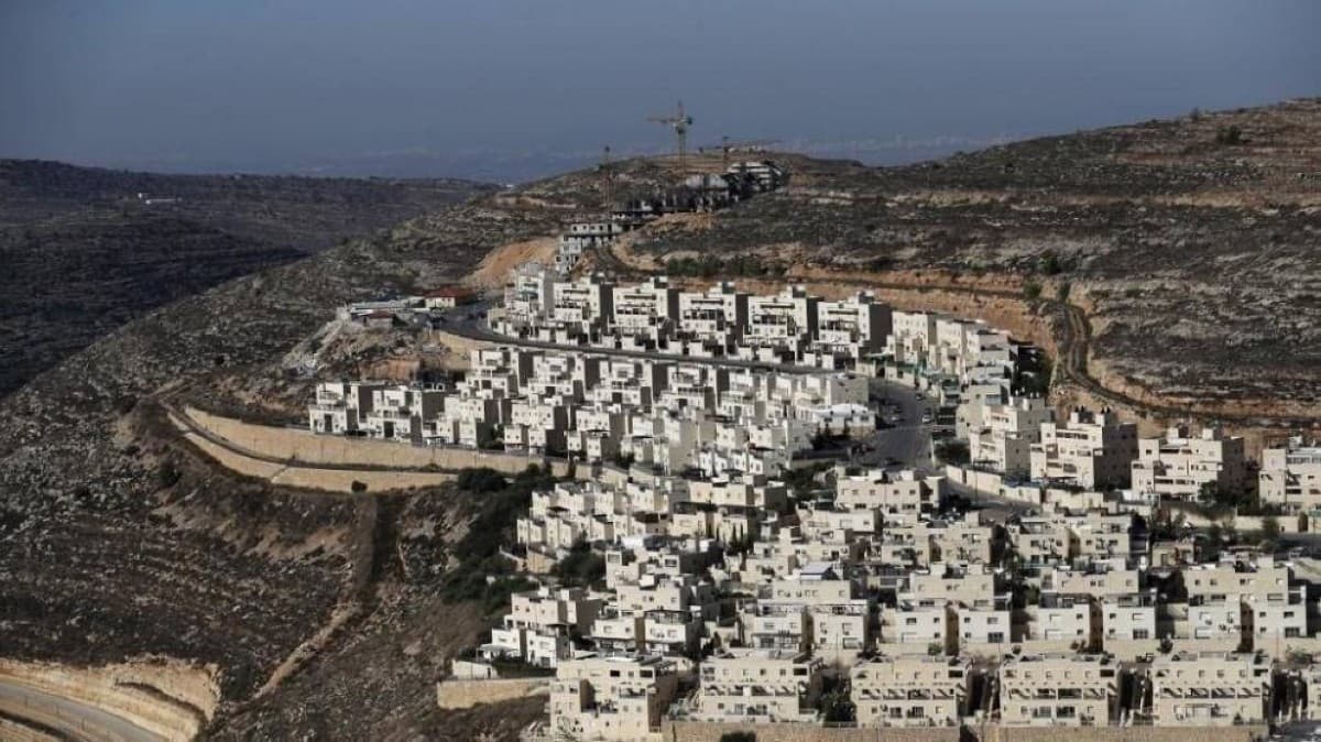 فرنسا وكندا تفرض حظر على بضائع من المستوطنات