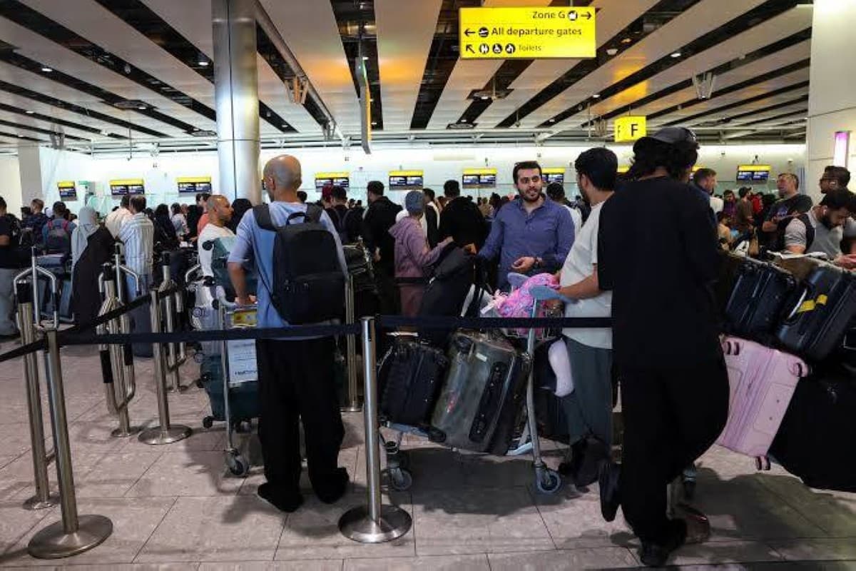 فلايت رادار 24: تعطيل الطيران في بريطانيا غير هجوم إلكتروني