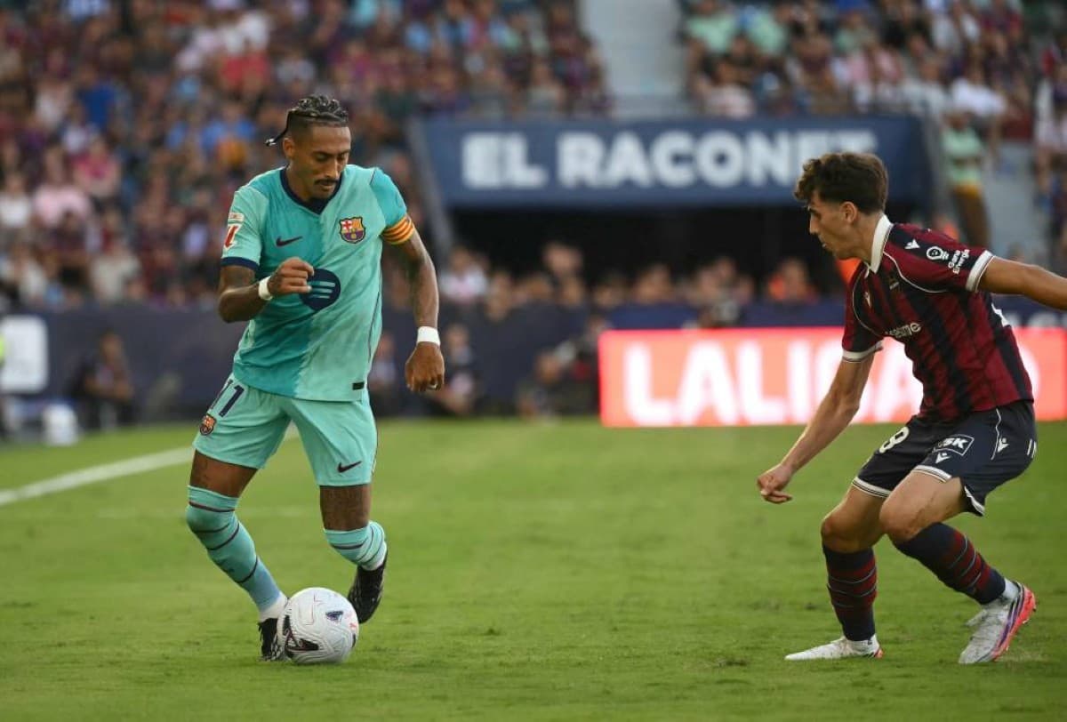برشلونة يفوز على ليفانتي بمباراة قوية