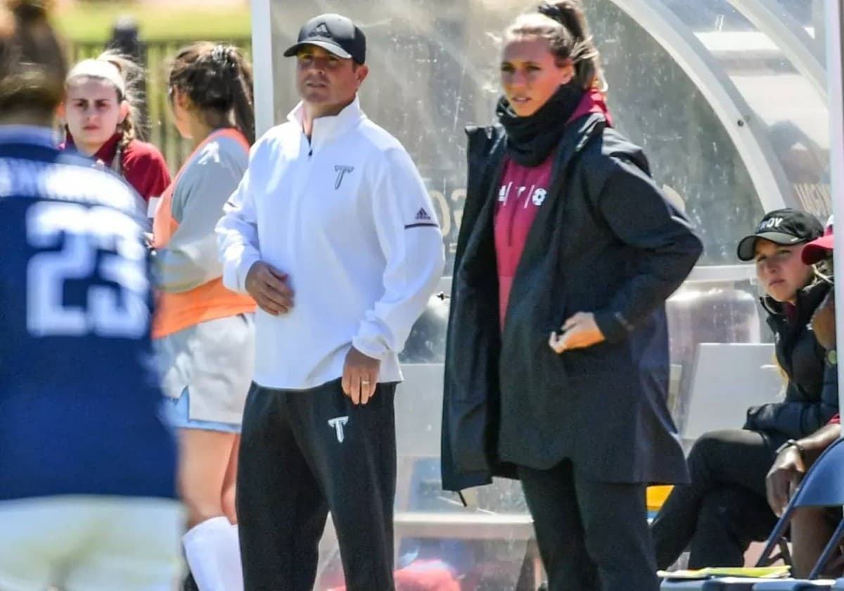 Soccer player expecting her first baby dies suddenly