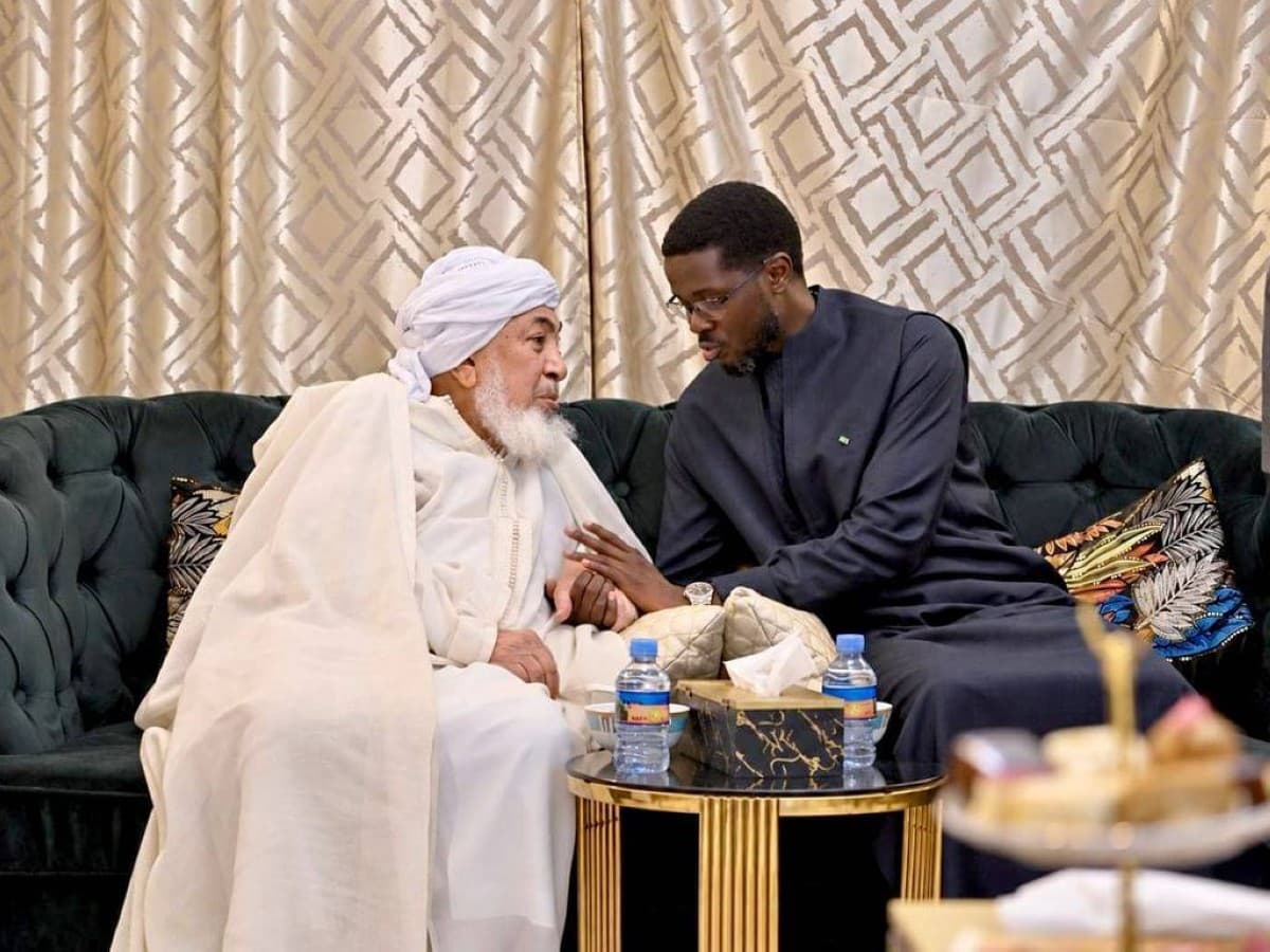 Senegalese president meets Emirates Fatwa Council chair