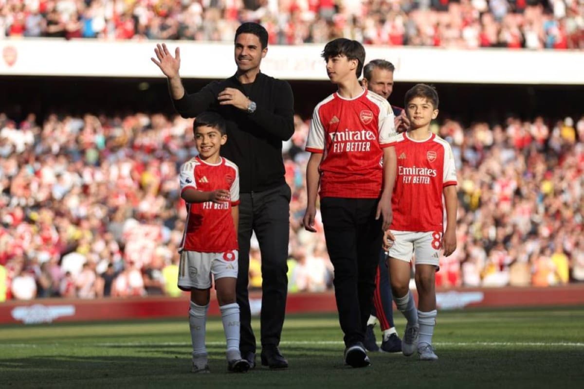 Celebrity children prepare for EPL debut
