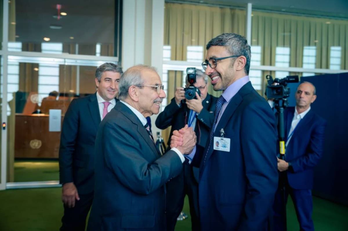 Abdullah bin Zayed Meets Lebanon PM in New York