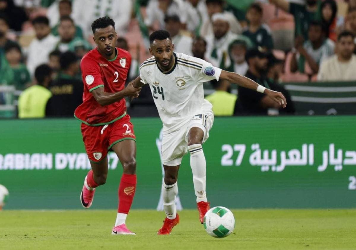 عمان والكويت فرصة حاسمة للأحمر