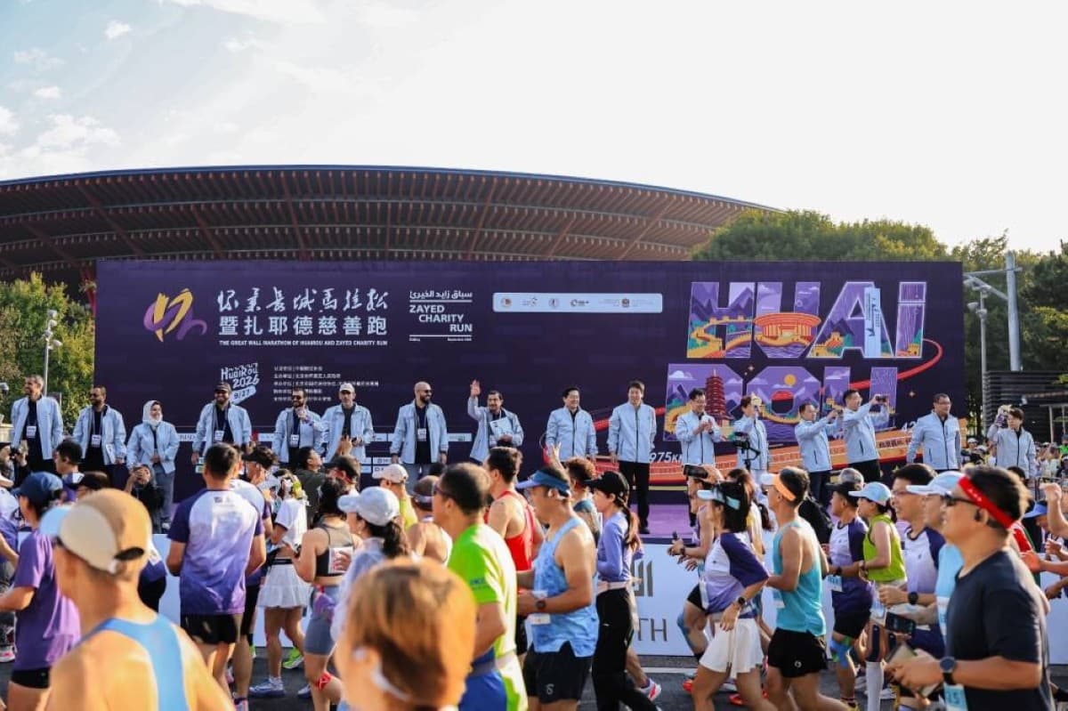 Great Wall and Zayed Races draw 15,000 in Beijing
