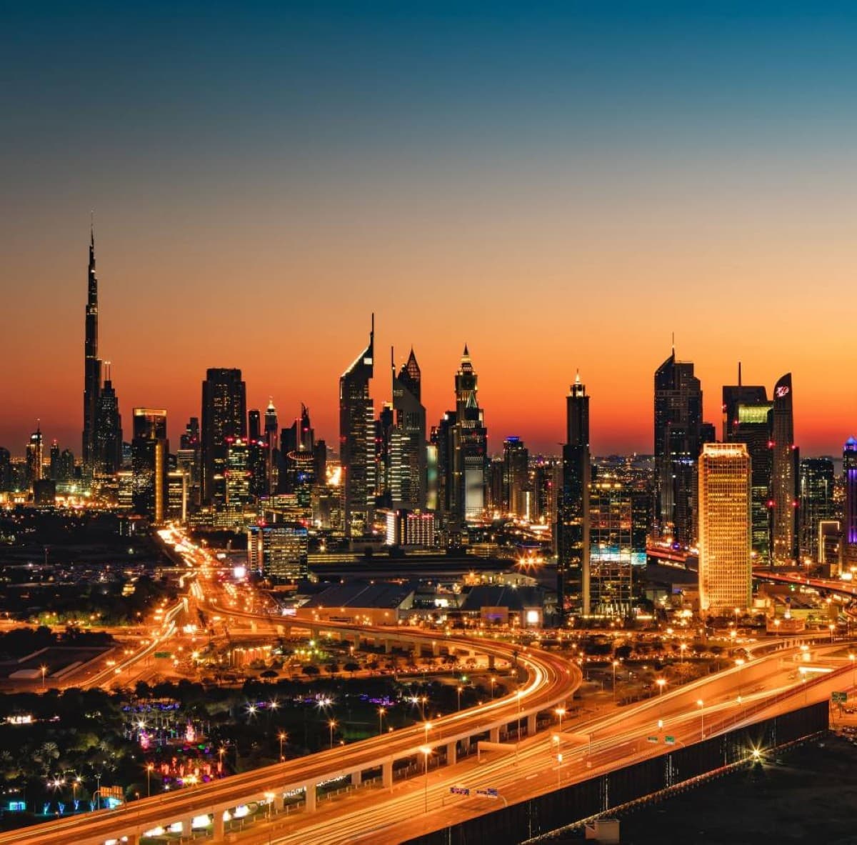 Indian woman in Mumbai leans on Dubai knife