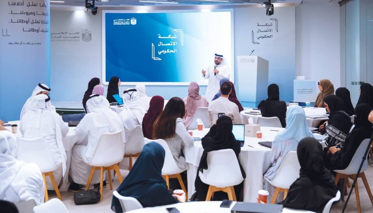 Government Unveils AI Communication Guide