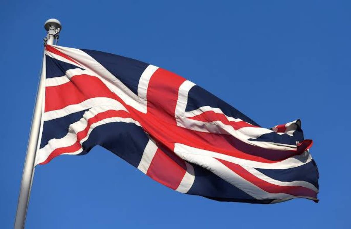UK police detain Brit over airbase plot