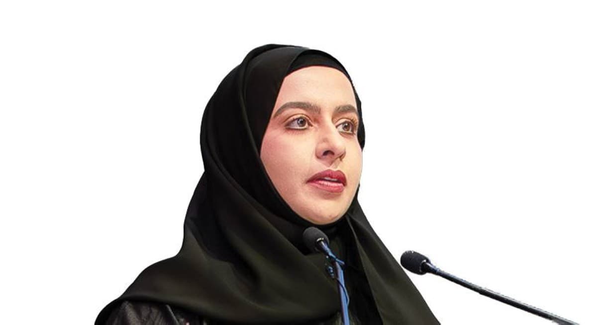 Dubai Electricity Women’s Committee Honors Emirati Daughters