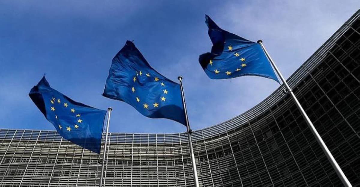 EU denounces Trump-Putin diesel deal