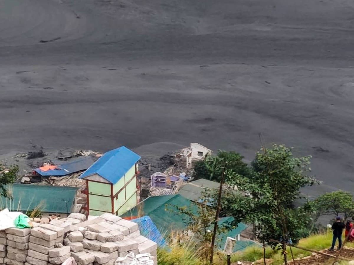 Nepal floods cause five missing