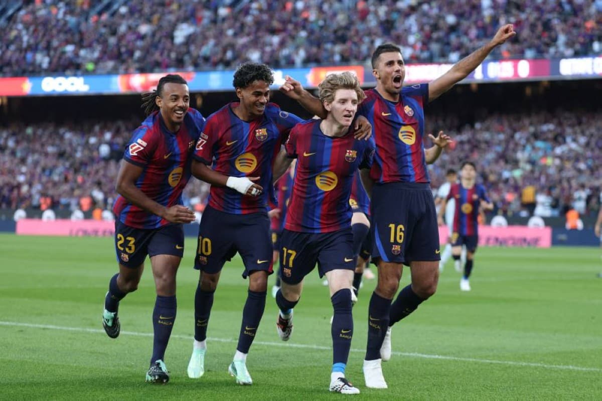 Arsenal, Barcelona, Bayern face tough Champions League matches