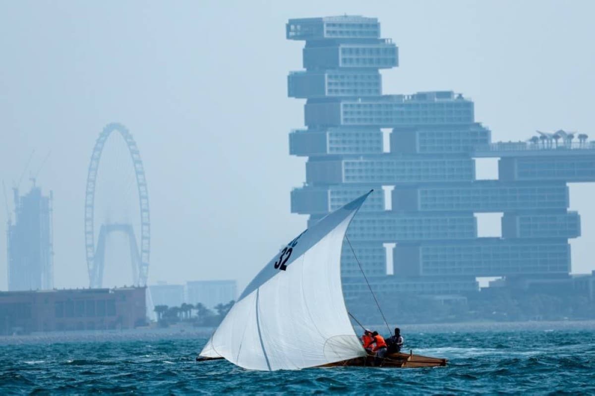 Dubai Maritime hosts Jumeirah 22-Foot Race