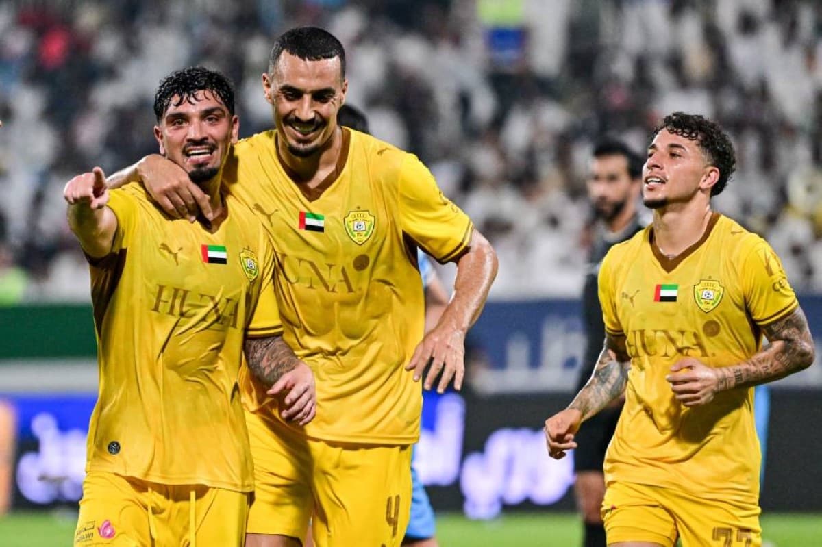 Al Wasl briefly leads as Al Dhafra scores five