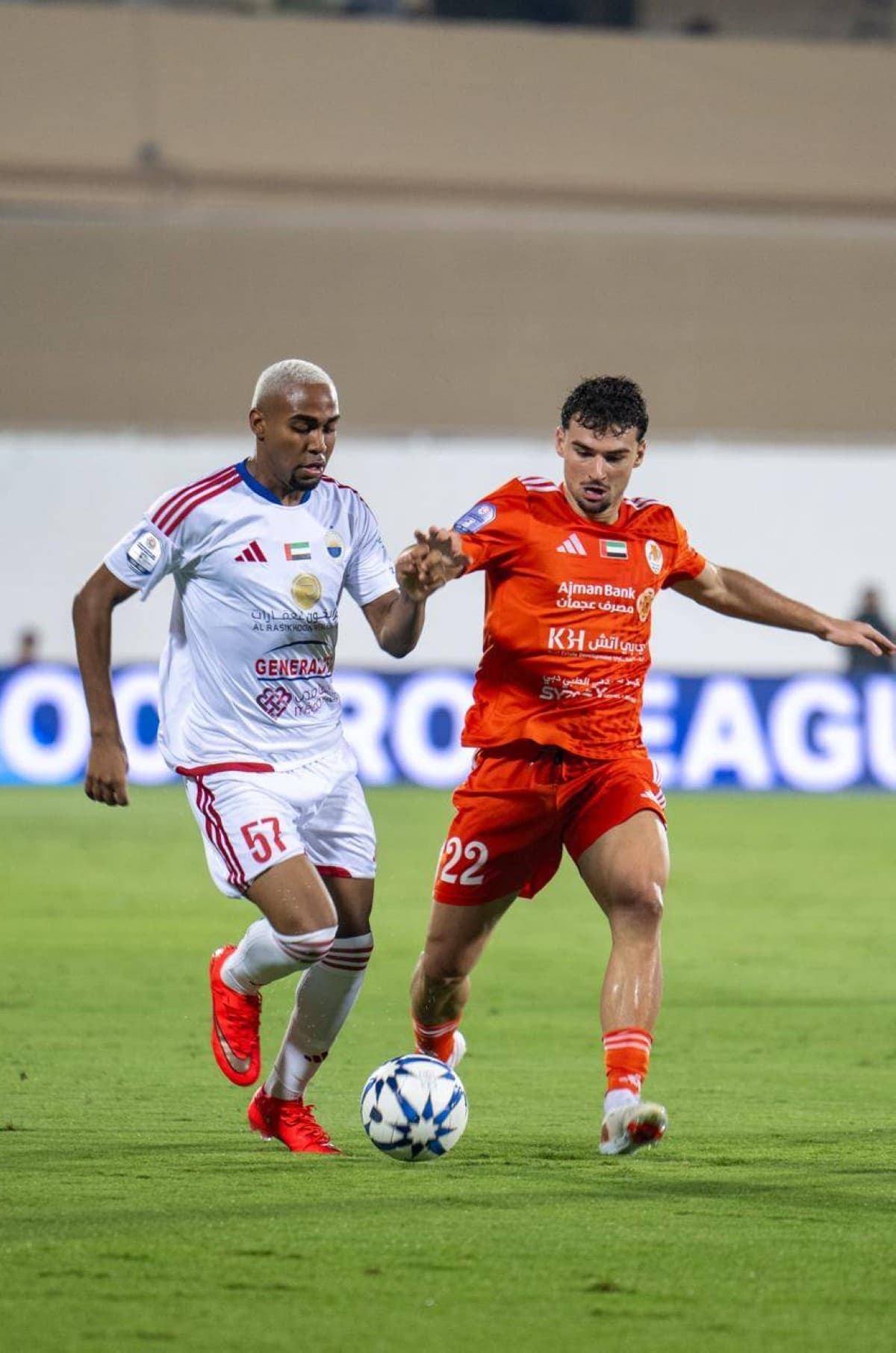 Al Jazeera Leads in "Doorina" as Sharjah and Al Wahda Win