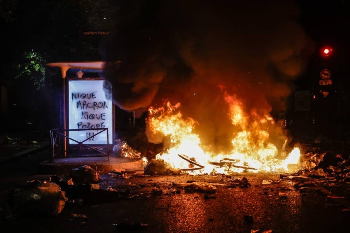 Europe protests rising living costs
