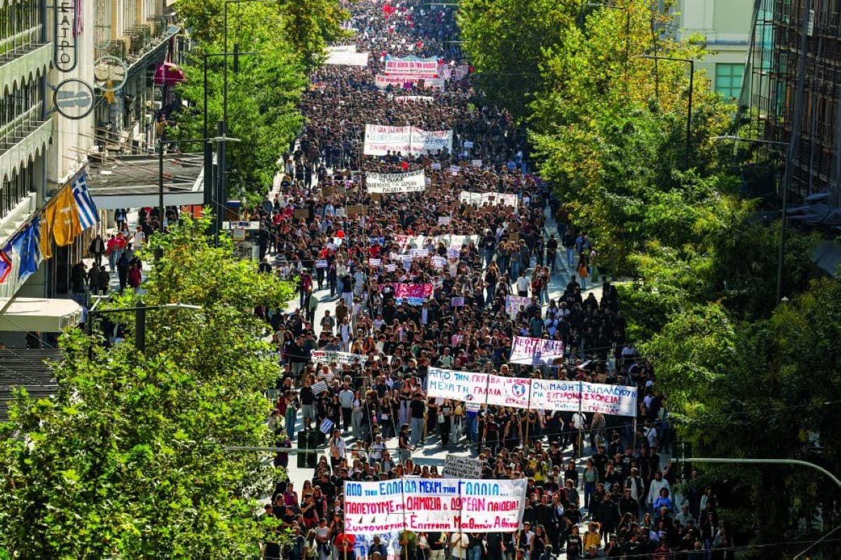 European protests disrupt streets and airports