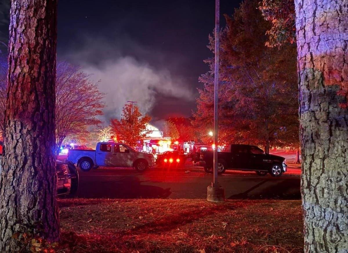 Senior residence burns in Mississippi