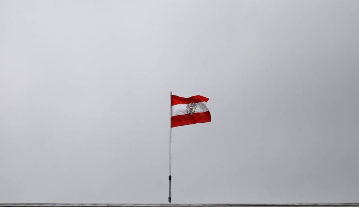 Austria expels four Russian diplomats