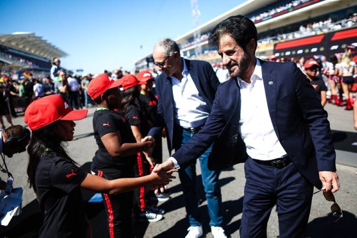 F1 US Grand Prix begins in Austin