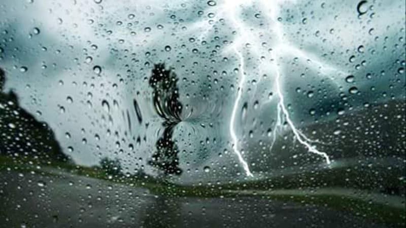 Weather Alert: Thunderstorms in Some Regions