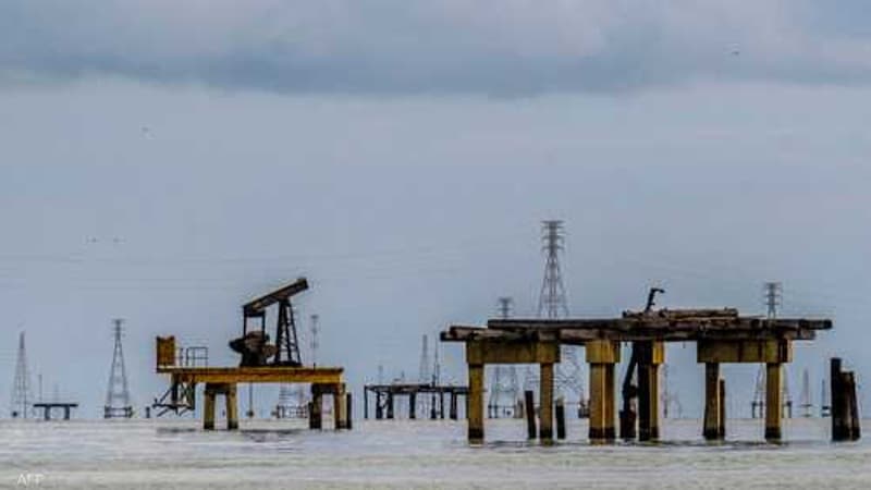 US-Venezuela Oil Deal Spans a Century