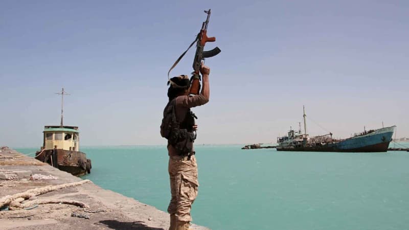 تقدم الحوثيين في باب المندب