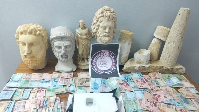سوسة: ضبط شبكة دولية للمخدرات وقطع أثرية