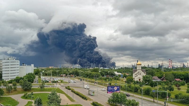 Ukrainian strike hits Moscow oil site