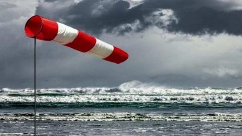 Today: Severe storms and winds regionally