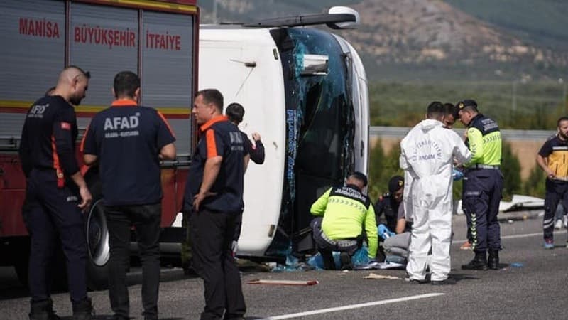 Turkey Bus Crash Results in 11 Deaths