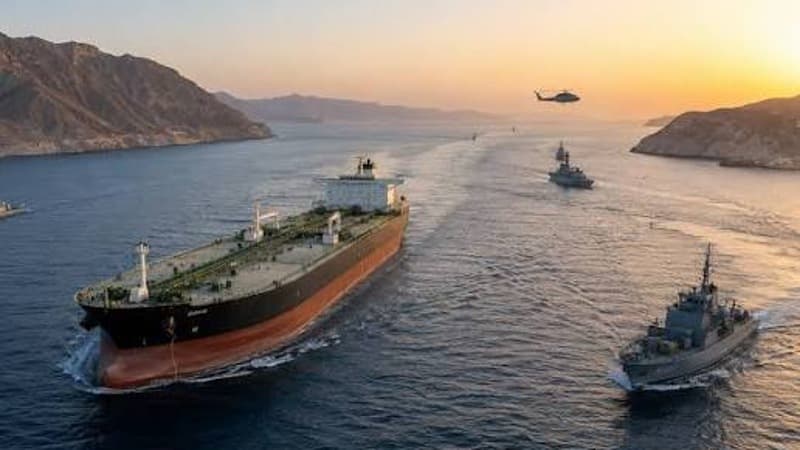 Revolutionary Guard: Hormuz Closed Without Tehran Approval