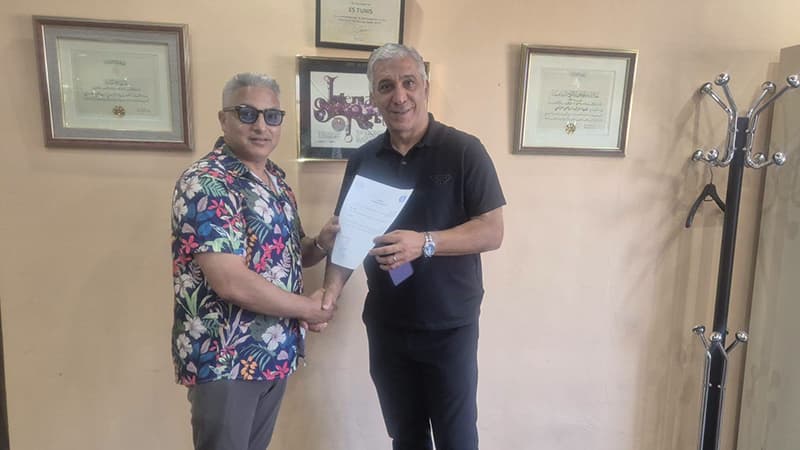 Esperance and Mouloudia Denden Partner