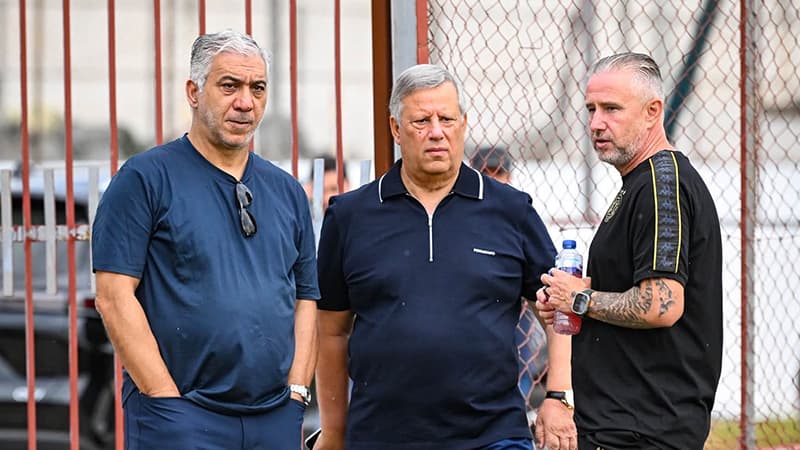 Reggi Camp to inform Espérance management of departure